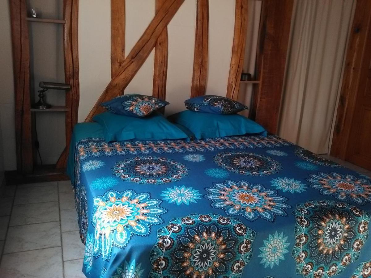 Chambre D'Hotes Des P'Tits Bonheurs Dosches Dış mekan fotoğraf